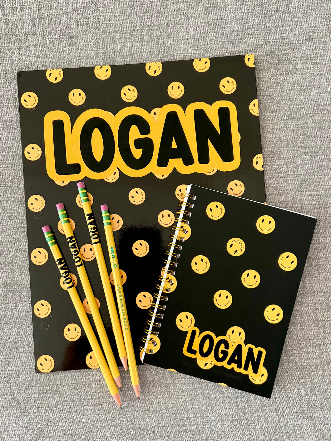 Smiley All Over Folder, Notebook + Pencil Custom Set
